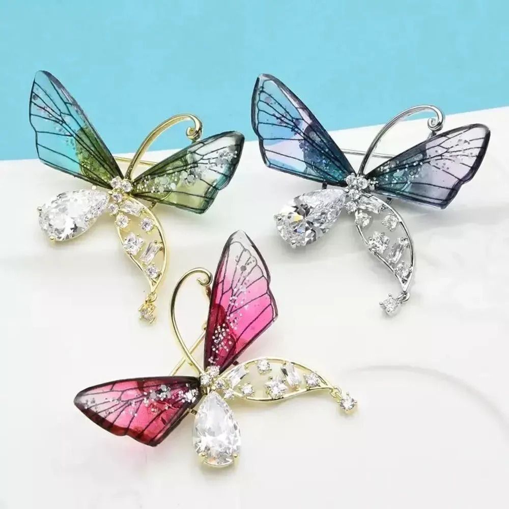 VQ Butterfly Brooch - Picture 2 of 6